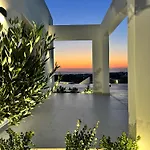 Cezaria Naxos 3*