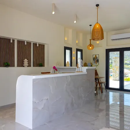 Hotel apartamentowy Cezaria Naxos 3*
