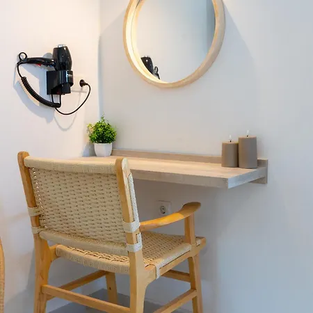 Hotel apartamentowy Cezaria Naxos 3*