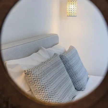 Cezaria Naxos 3*