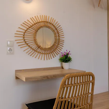 Hotel apartamentowy Cezaria Naxos