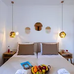 Cezaria Naxos Ξενοδοχείο με διαμερίσματα 3*