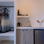 Lägenhetshotell Cezaria Naxos Pláka
