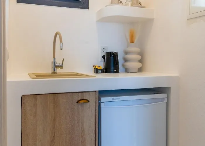 Cezaria Naxos Апарт-отель 3*